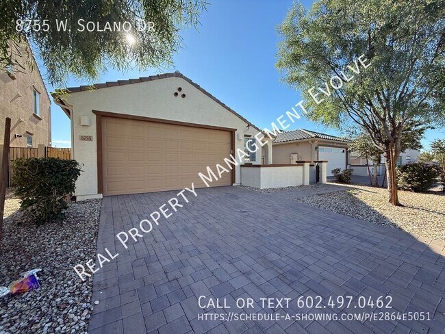 8755 W Solano Dr Glendale, AZ 85305 photo 3