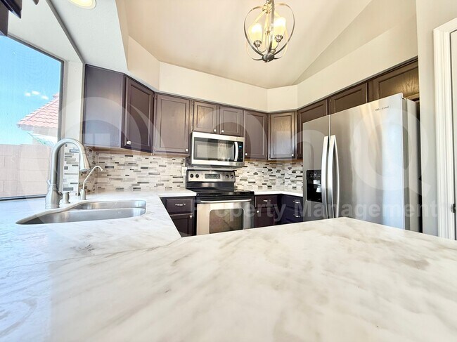 4695 W Ivanhoe St Chandler, AZ 85226 photo 5