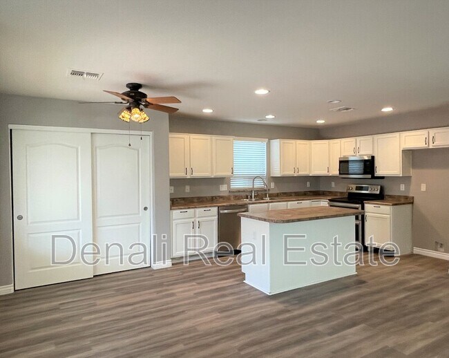 44823 W Woody Rd Maricopa, AZ 85139 photo 2