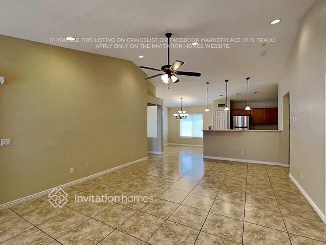 11989 W Almeria Rd Avondale, AZ 85392 photo 4