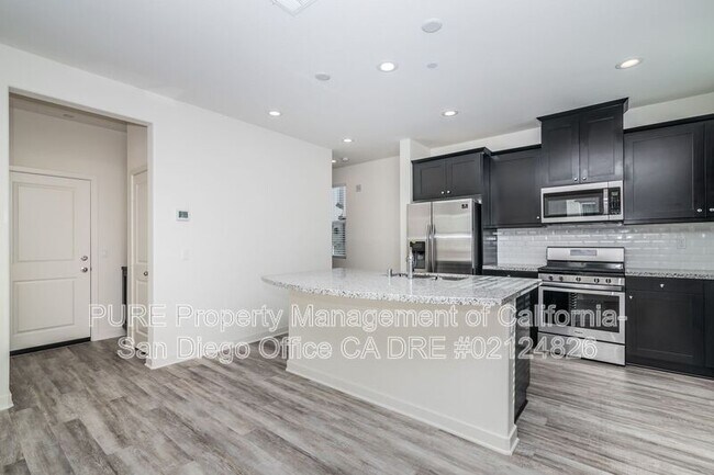 4130 Mission Tree Way Oceanside, CA 92057 photo 5