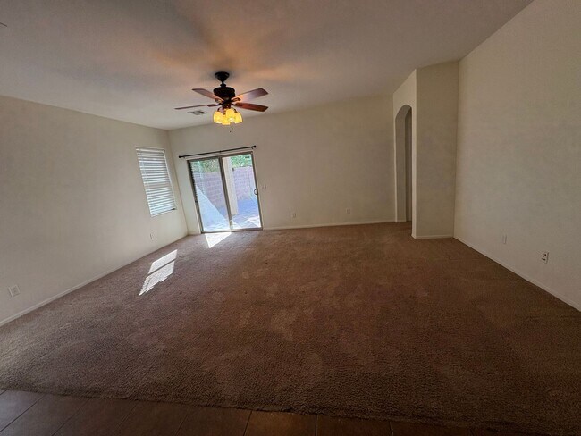 3886 S Marigold Way Gilbert, AZ 85297 photo 4