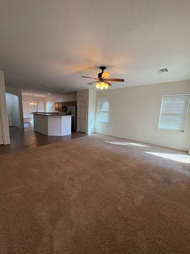 3886 S Marigold Way Gilbert, AZ 85297 photo 5