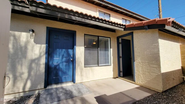 6147 E Greenway St Mesa, AZ 85205 photo 5