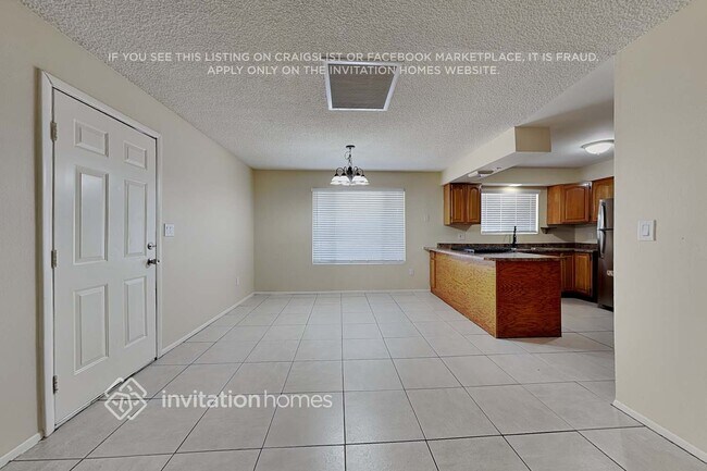 7115 W North Ln Peoria, AZ 85345 photo 5