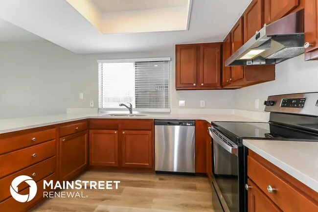 7527 W Elm St Phoenix, AZ 85033 photo 5