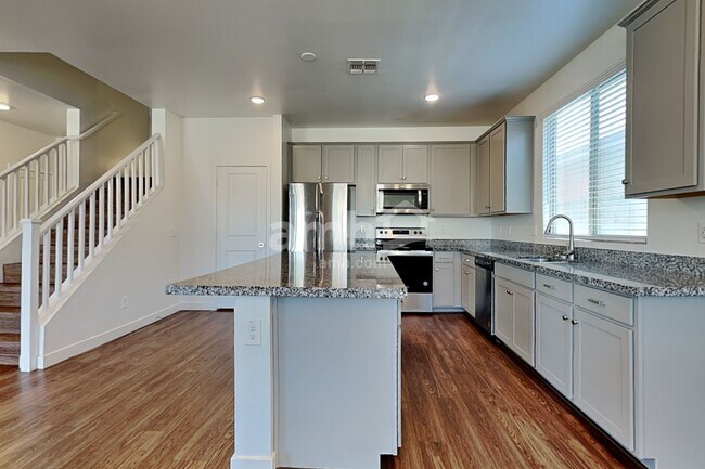 4206 S 105th Dr Tolleson, AZ 85353 photo 3