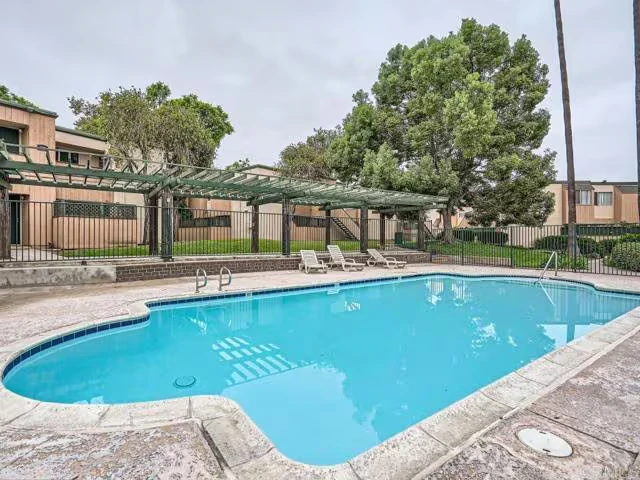 8769 Lake Murray Blvd San Diego, CA 92119 photo 3