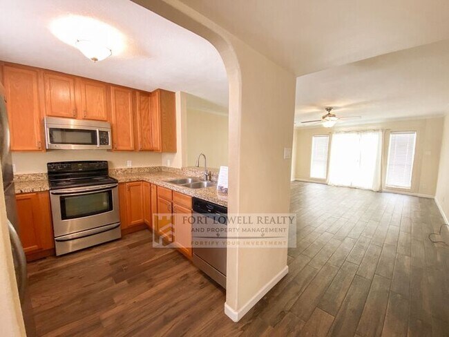 2630 E Roma Ave Phoenix, AZ 85016 photo 5