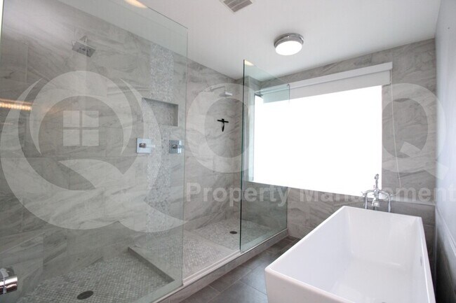 6149 E Delcoa Ave Scottsdale, AZ 85254 photo 5