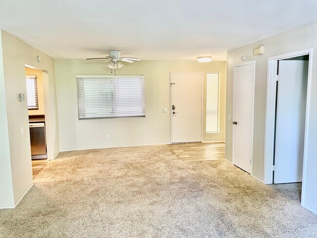 2530 Clairemont Dr San Diego, CA 92117