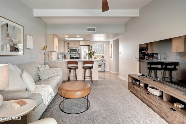 16807 E Gunsight Dr Fountain Hills, AZ 85268 photo 4