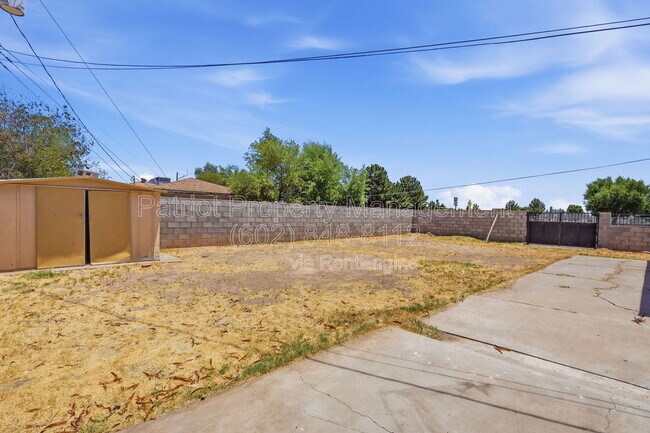 6701 N 33rd Ave Phoenix, AZ 85017 photo 4
