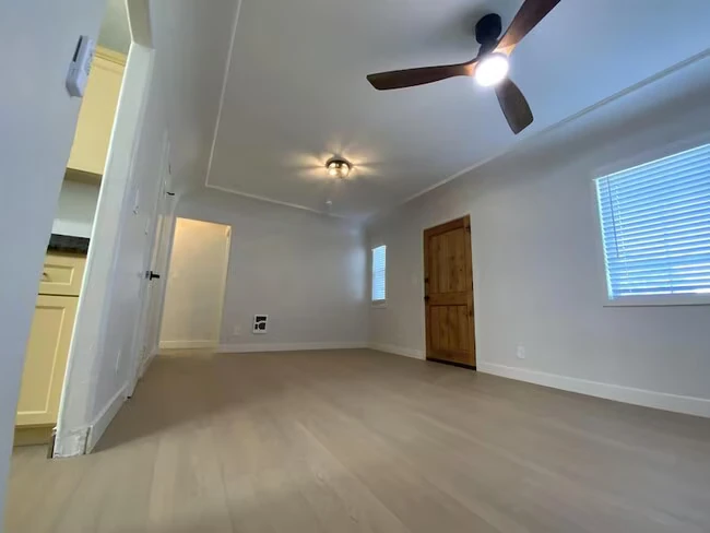 520 Glover Ave Chula Vista, CA 91910 photo 5