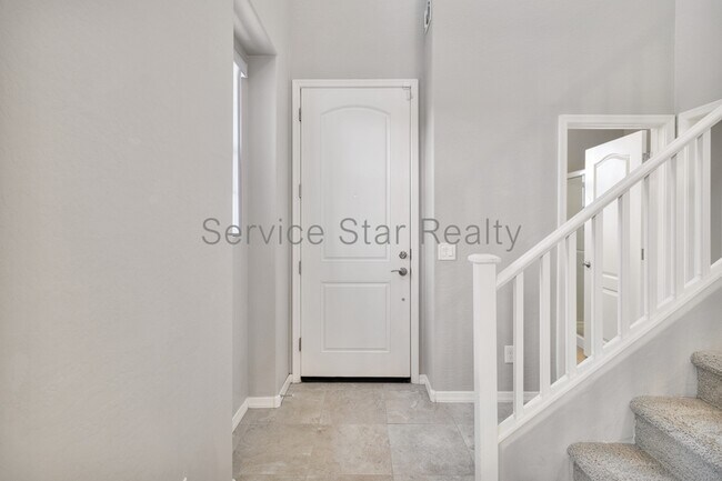 17214 N 9th Pl Phoenix, AZ 85022 photo 2