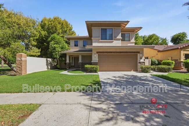 4224 E Bruce Ct photo 2