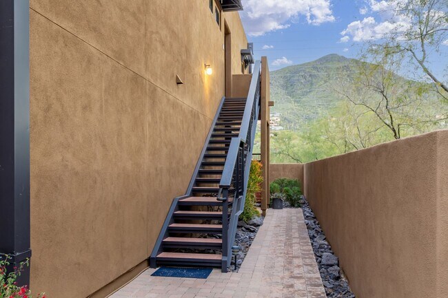36600 N Cave Creek Rd Cave Creek, AZ 85331 photo 3