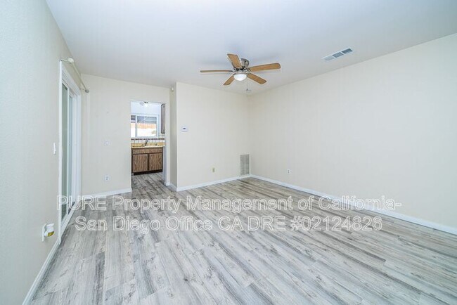 4568 Golden Ridge Dr Oceanside, CA 92056 photo 4