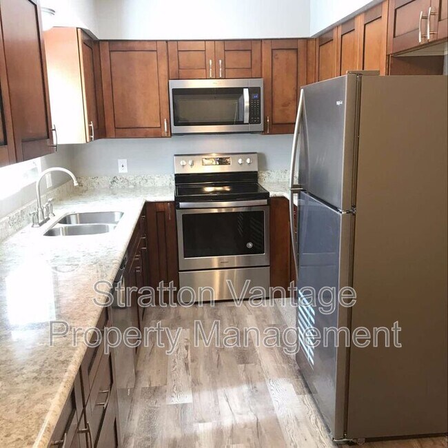 848 N Stapley Dr Mesa, AZ 85203 photo 3