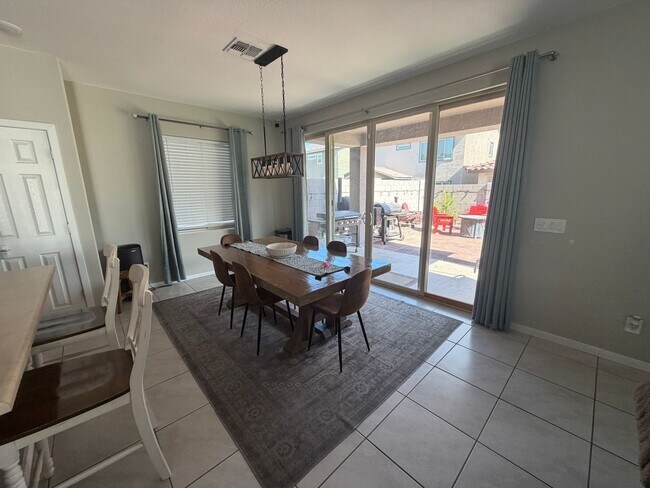 20849 W Hubbell St Buckeye, AZ 85396 photo 3