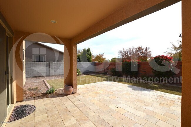 2765 S Cupertino Dr Gilbert, AZ 85295 photo 5