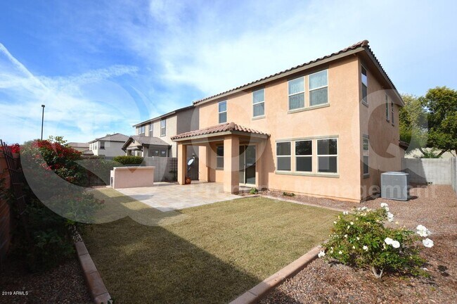 2765 S Cupertino Dr Gilbert, AZ 85295 photo 4