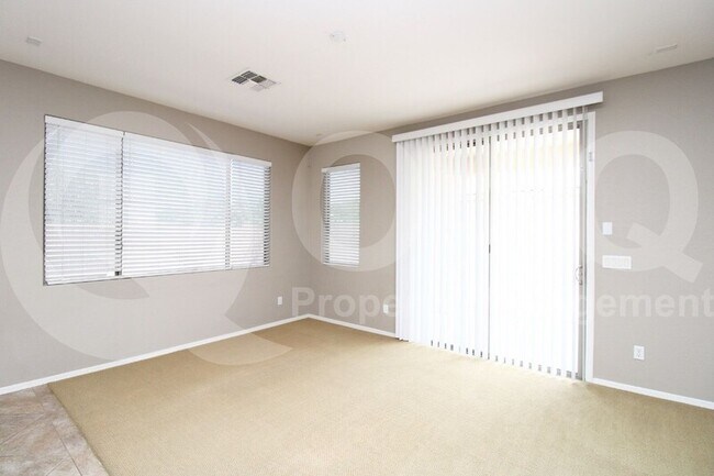 3370 E Pinot Noir Ave Gilbert, AZ 85298 photo 5