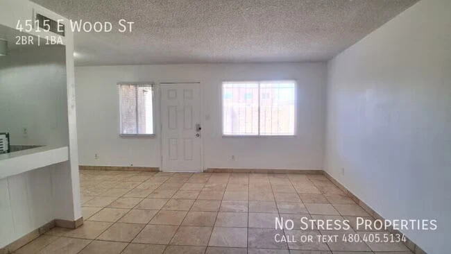 4515 E Wood St Phoenix, AZ 85040 photo 4