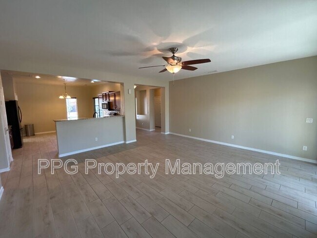 25614 W St Kateri Dr Buckeye, AZ 85326 photo 4