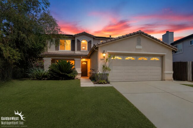 2980 Oakstone Creek Pl Escondido, CA 92027