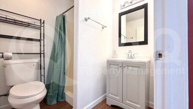 1209 W Indianola Ave Phoenix, AZ 85013 photo 3