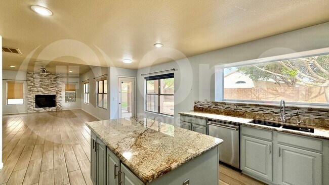 3130 W Knudsen Dr Phoenix, AZ 85027 photo 4
