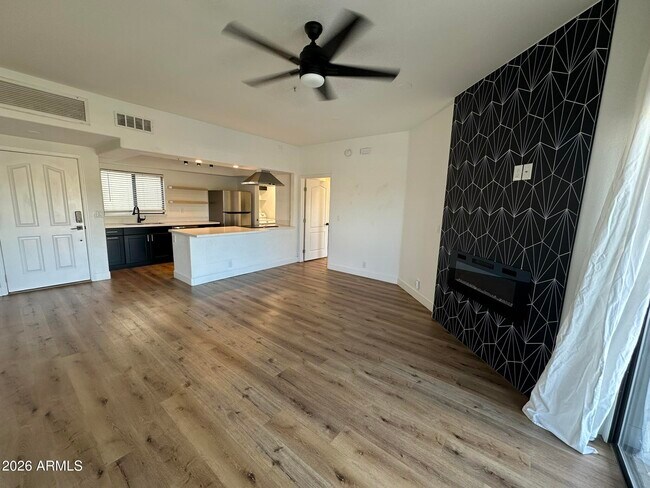 10401 N Saguaro Blvd Fountain Hills, AZ 85268 photo 5