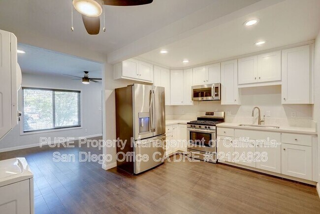 411 Citrus Ave Imperial Beach, CA 91932 photo 3
