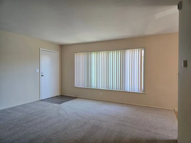 860 Calhoun St San Jose, CA 95116 photo 4