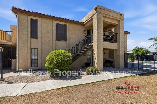 8344 N 21st Dr Phoenix, AZ 85021