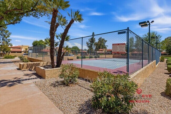 8344 N 21st Dr Phoenix, AZ 85021 photo 5