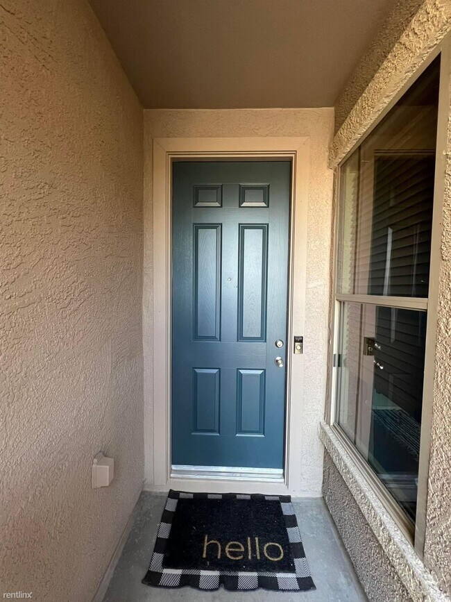 16418 W Whitehorn Way Surprise, AZ 85387 photo 2