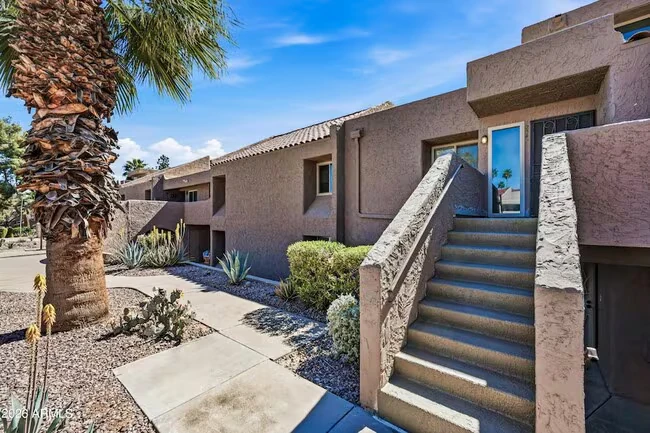 7340 N Vía Camello Del Norte Scottsdale, AZ 85258 photo 2