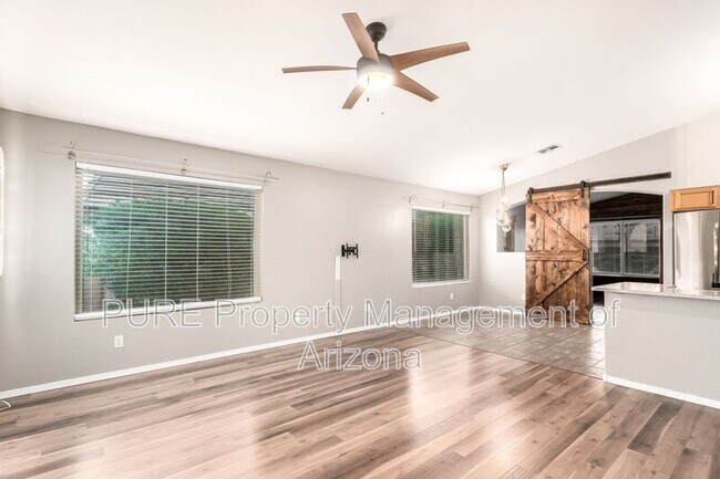 9039 E Fox St Mesa, AZ 85207 photo 5