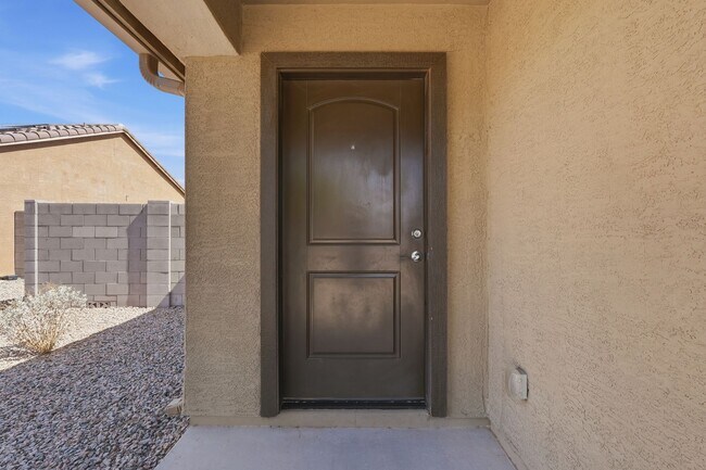 4Bedroom 2 Bath Single Family Home! photo 5