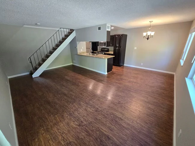Sharp 2 bedroom in Pleasanton available now. photo 4