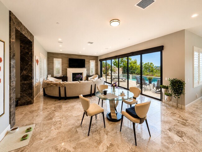 4721 Borden Ct Carlsbad, CA 92010