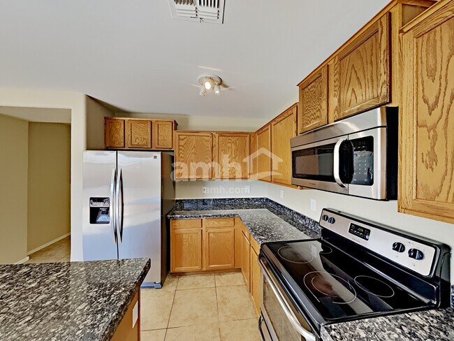 11553 W Duran Ave Youngtown, AZ 85363 photo 4