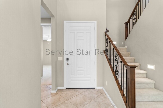 180 E Horseshoe Dr Chandler, AZ 85249 photo 2