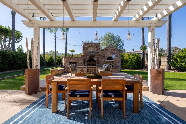 2215 Paseo Saucedal Carlsbad, CA 92009 photo 3