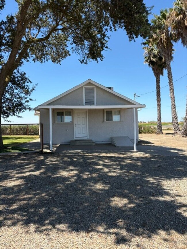 19624 Alder Ave Tracy, CA 95304 photo 4