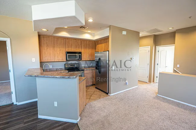 705 W Queen Creek Rd Chandler, AZ 85248 photo 3