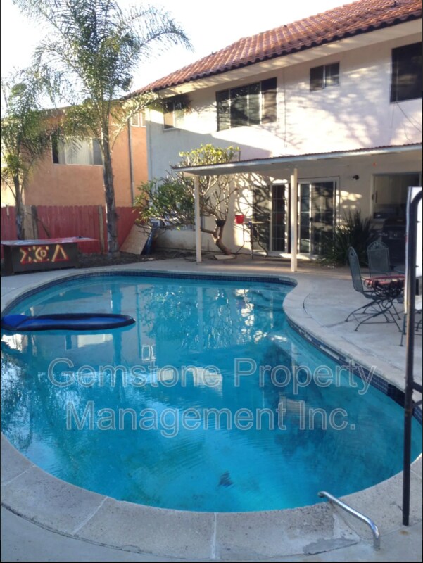 5233 Countryside Dr San Diego, CA 92115