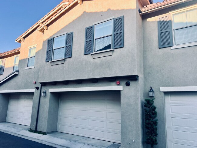 1192 Delpy View Point Vista, CA 92084 photo 5